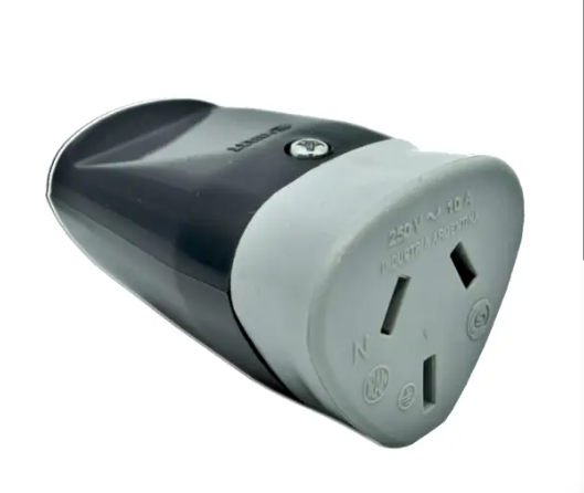 Enchufe axial hembra  220v
